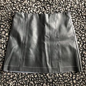 Nordstrom black vegan leather mini skirt Large